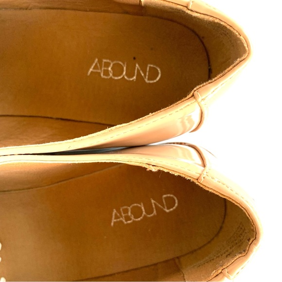 ABOUND NUDE/TAN FAUX PATENT LEATHER LACE-UP PLATFORM OXFORDS EUC! Sz9 - Picture 5 of 8